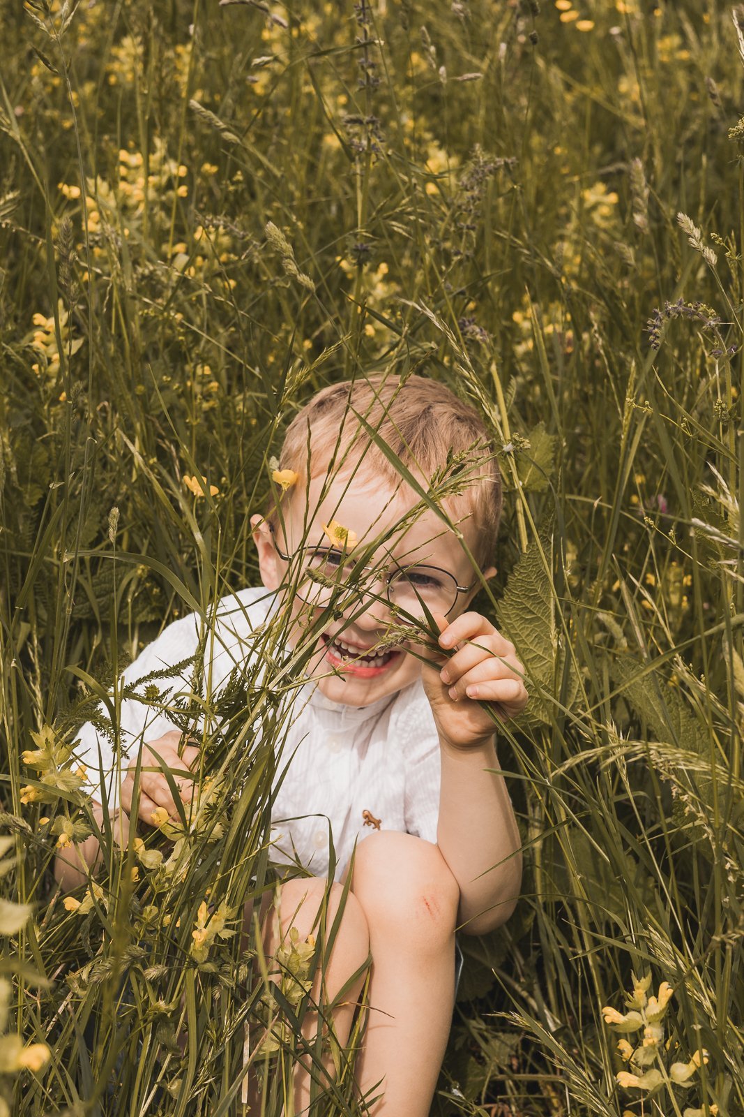 x Familienfotograf, familienfotografin, familienfotoshooting, familienfotos, familienbilder, familienshooting, bilder fotos shooting fotograf, kinder, kinderfotograf, kindershooting, fotoshooting mit kindern